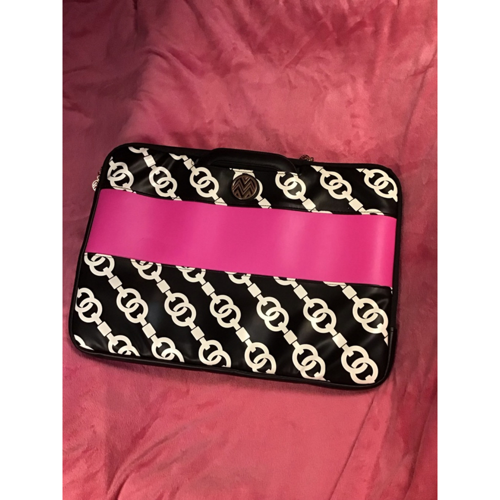 Black Hot Pink White Chain Laptop Bag NEW - Picture 2 of 16